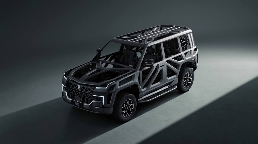 成都102仰望U8硬派越野的科技魅力，国能汽车对传统燃油车市场的冲击